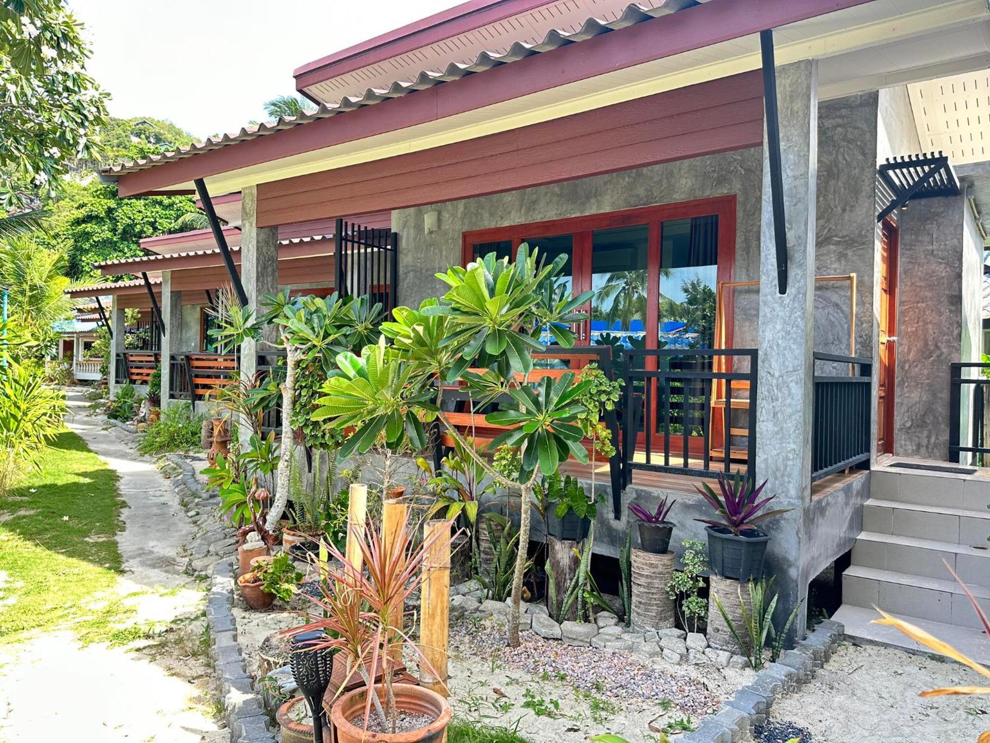 Ibiza Bungalows Haad Yao Ngoại thất bức ảnh