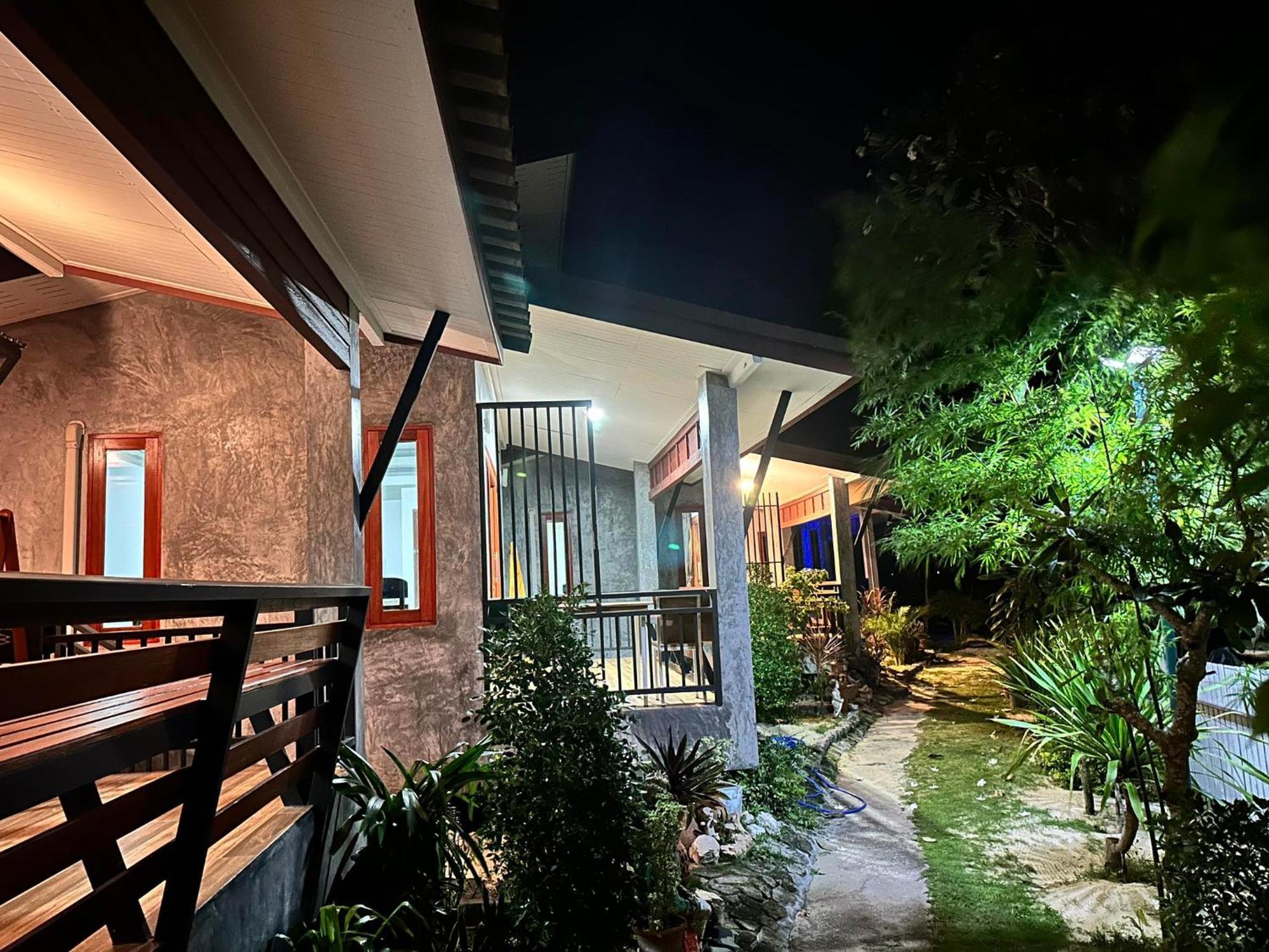 Ibiza Bungalows Haad Yao Ngoại thất bức ảnh